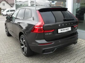 XC60 T6 Plus Dark   AWD   21er   Licht