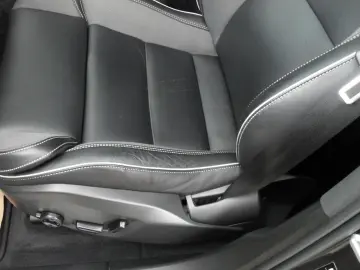 XC60 T6 Plus Dark   AWD   21er   Licht
