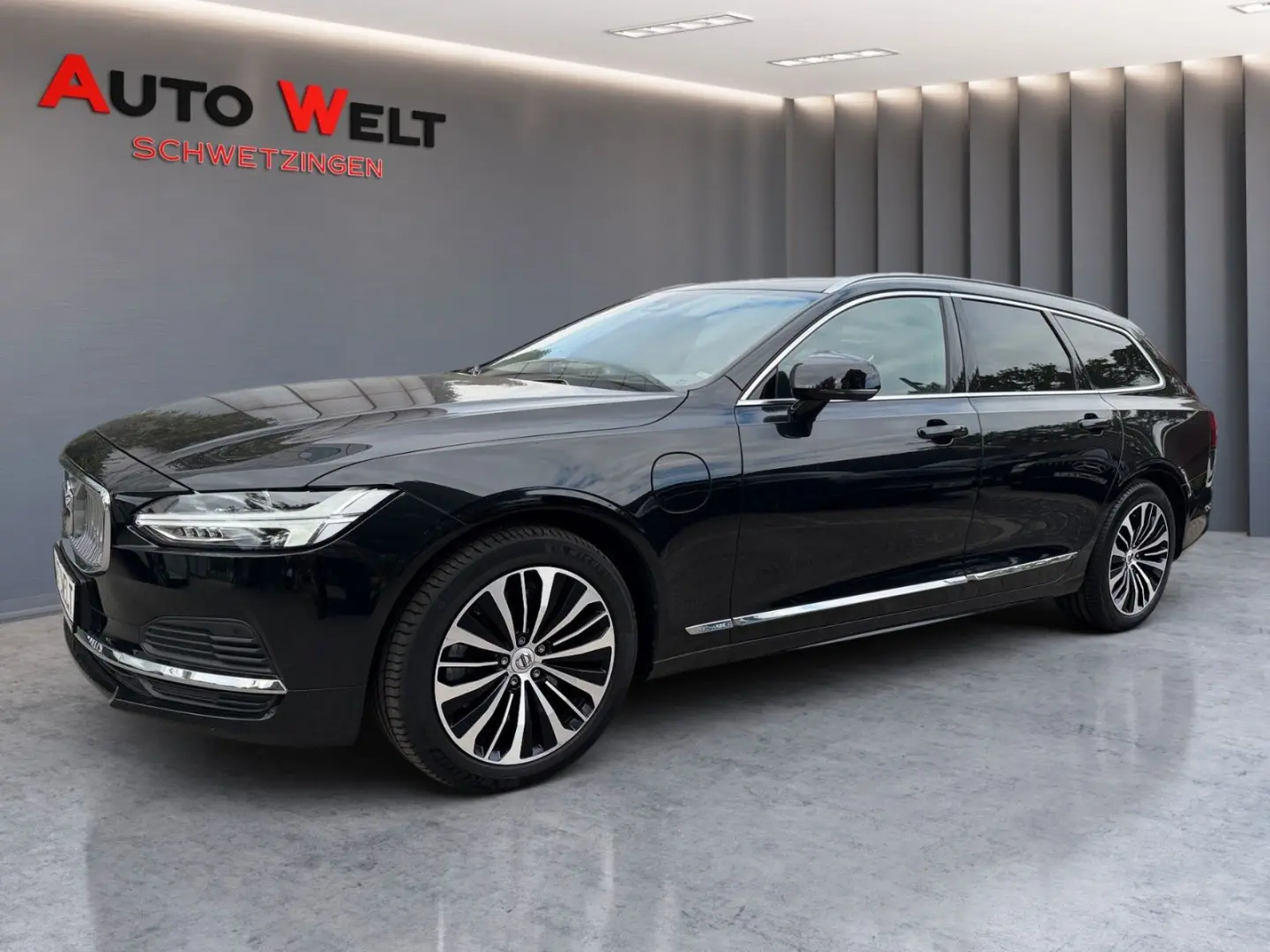 V90 Kombi Recharge AWD LED Leder Kamera ACC