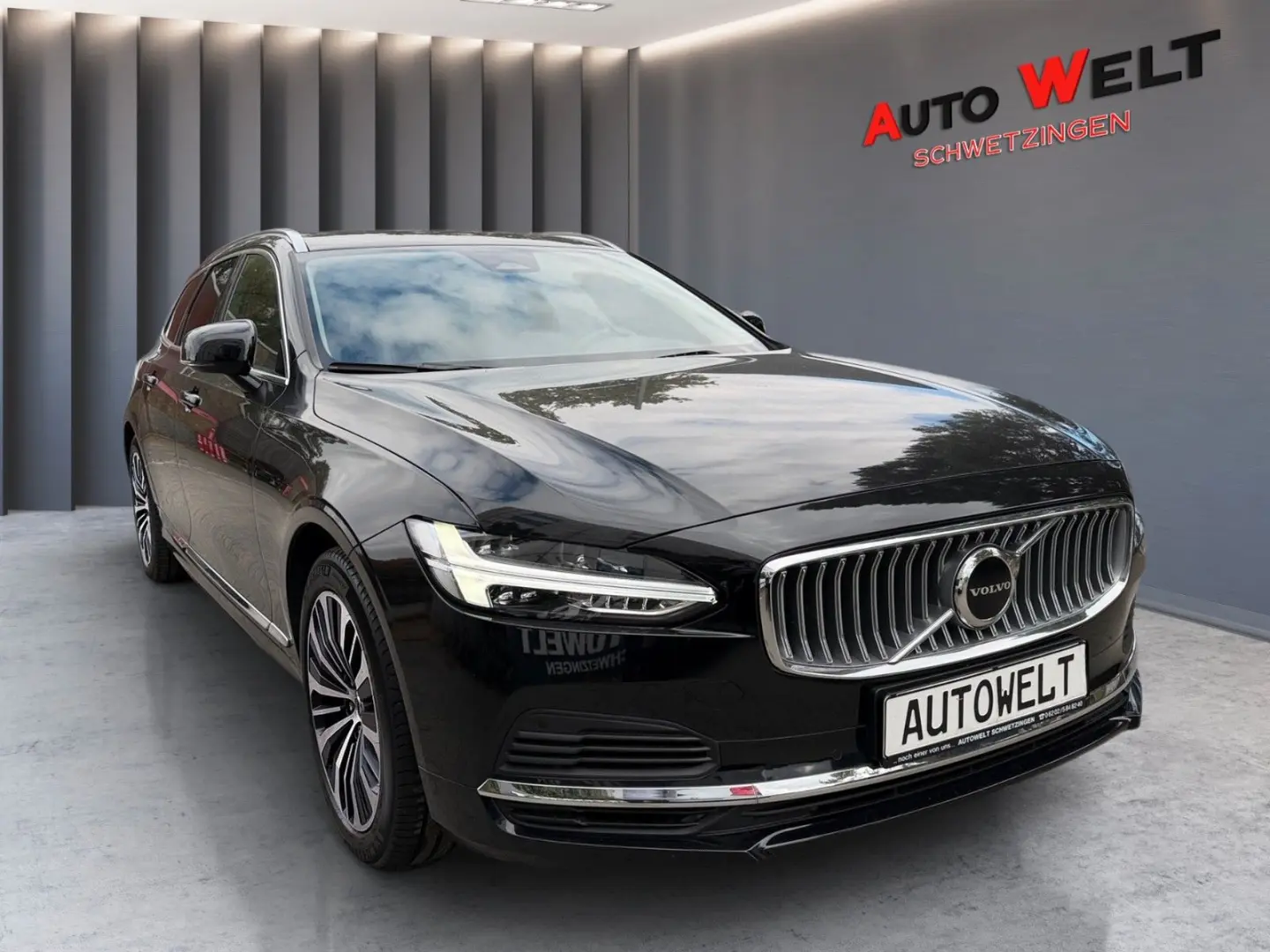 V90 Kombi Recharge AWD LED Leder Kamera ACC