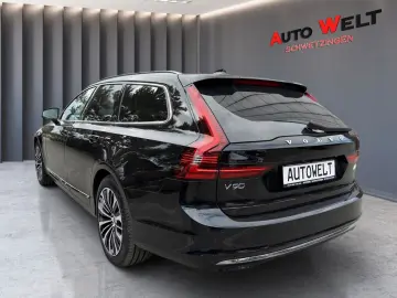 V90 Kombi Recharge AWD LED Leder Kamera ACC
