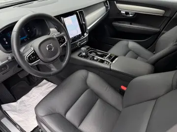 V90 Kombi Recharge AWD LED Leder Kamera ACC