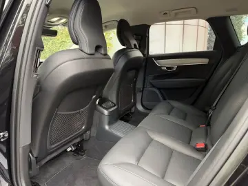 V90 Kombi Recharge AWD LED Leder Kamera ACC