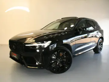 XC60 T6 Ultra Black AWD ACC HuD PAN 360 ST.HZ BT