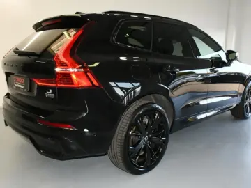 XC60 T6 Ultra Black AWD ACC HuD PAN 360 ST.HZ BT