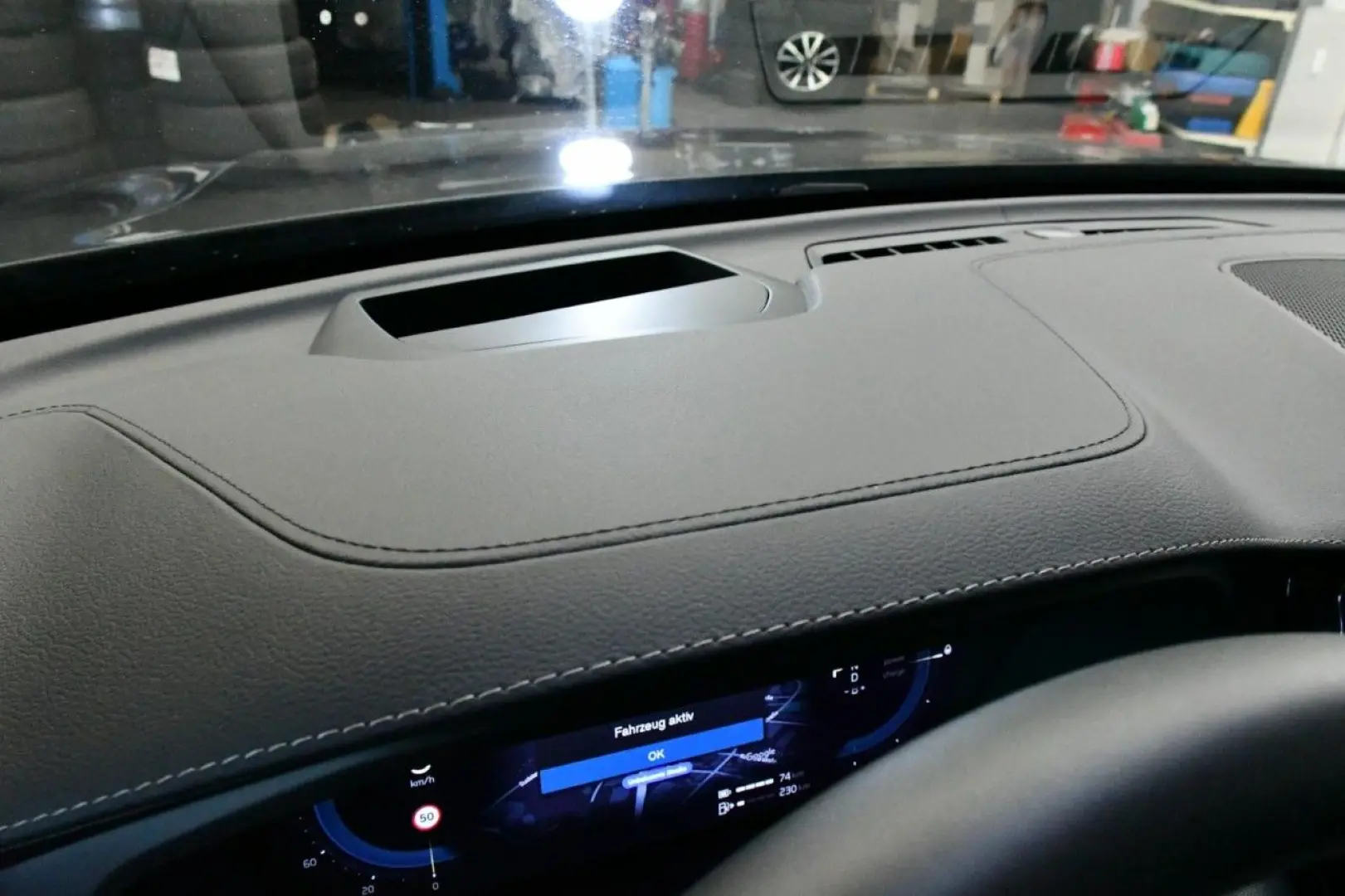 XC60 T6 Ultra Black AWD ACC HuD PAN 360 ST.HZ BT