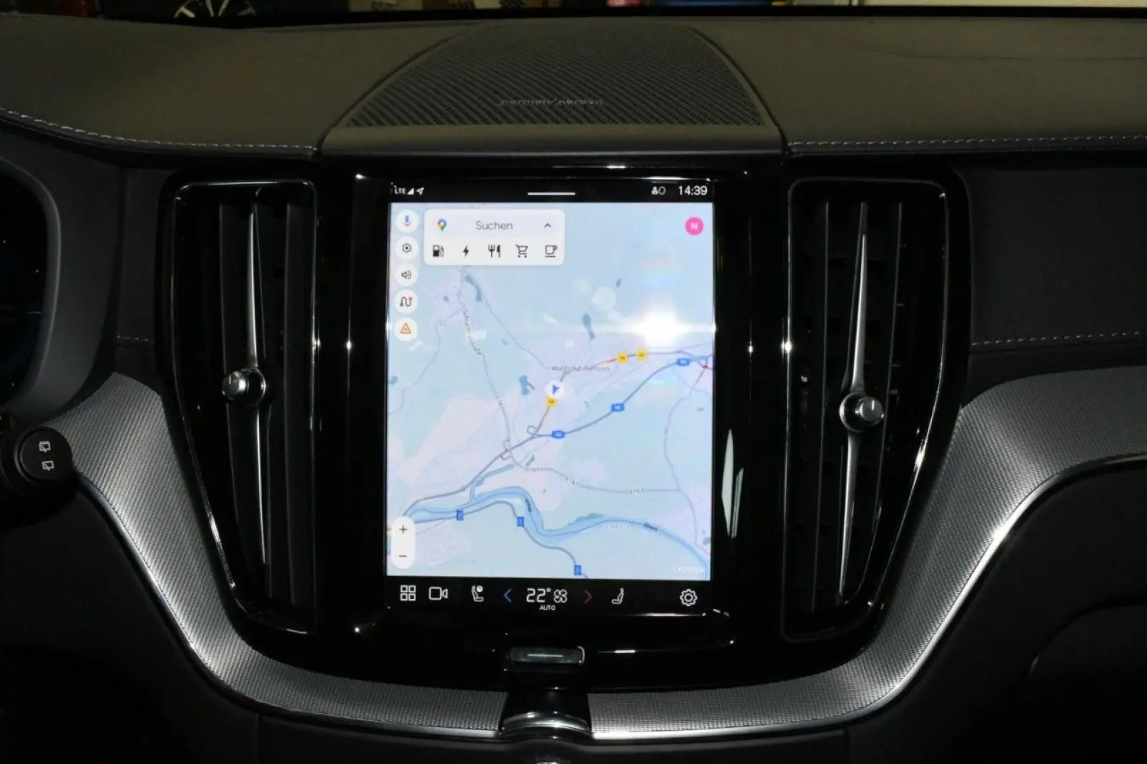 XC60 T6 Ultra Black AWD ACC HuD PAN 360 ST.HZ BT