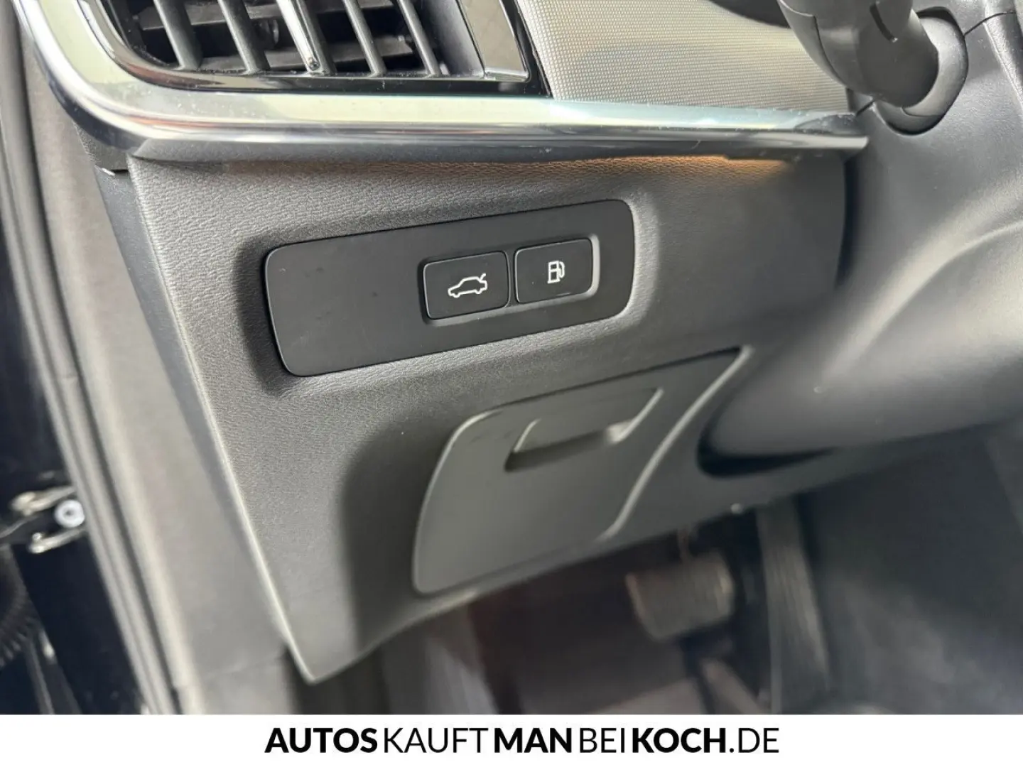 V90 T6 Plug-In AWD Plus Dark Harman AHK BLIS