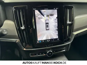 V90 T6 Plug-In AWD Plus Dark Harman AHK BLIS