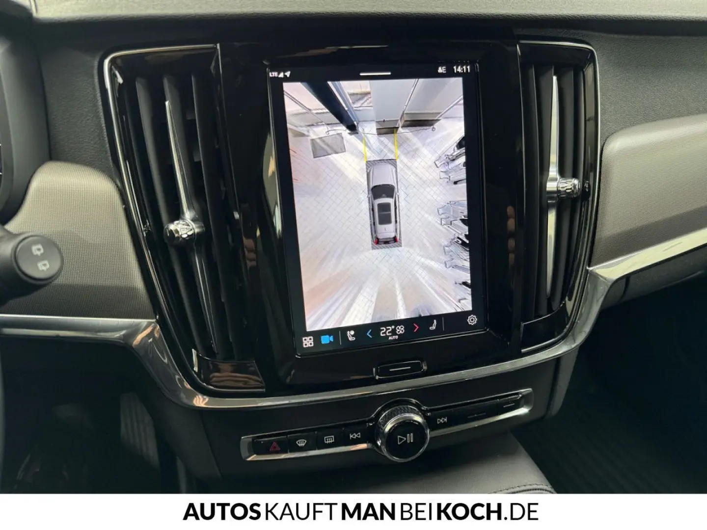 V90 T6 Plug-In AWD Plus Dark Harman AHK BLIS