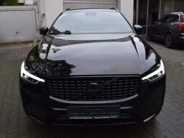 XC60 T6 AWD Plus Black Edition PANO St-Heiz ACC