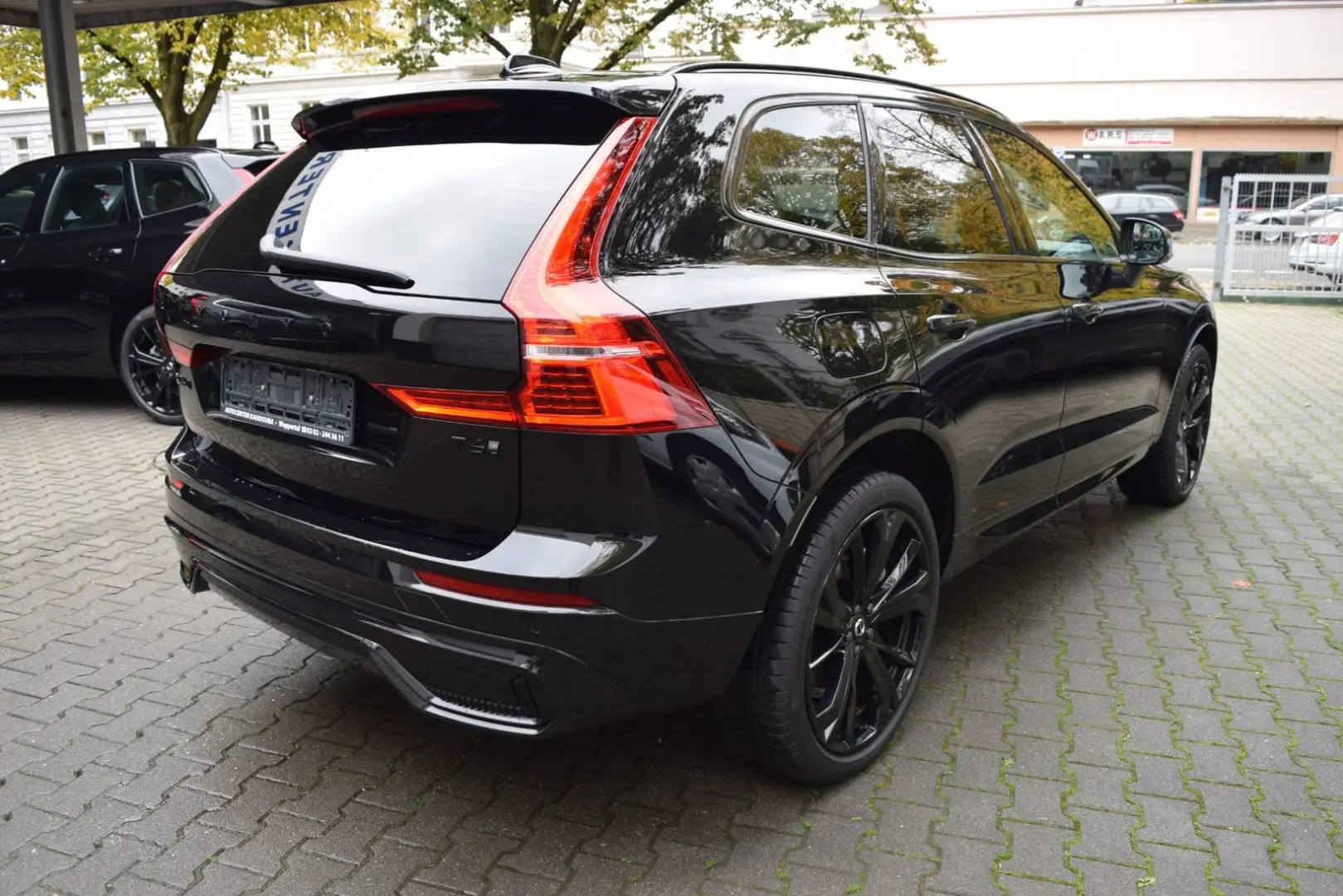 XC60 T6 AWD Plus Black Edition PANO St-Heiz ACC