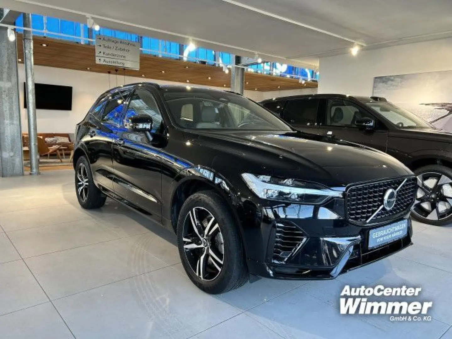 XC60 T6 AWD Recharge R-Design AHK  Licht Xenium