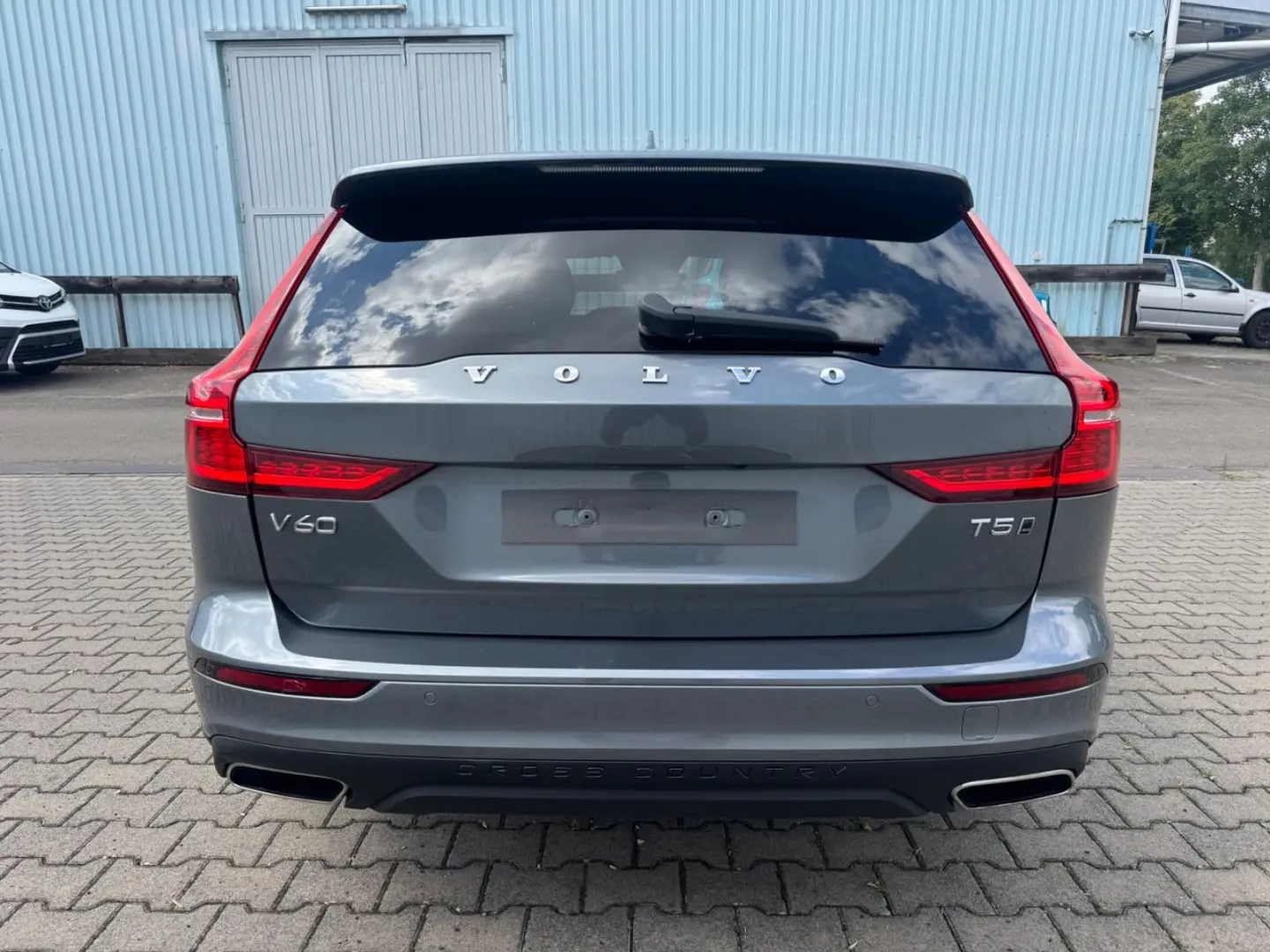 V60 Cross Country T5 Pro AWD  360 Kam Leder H&K