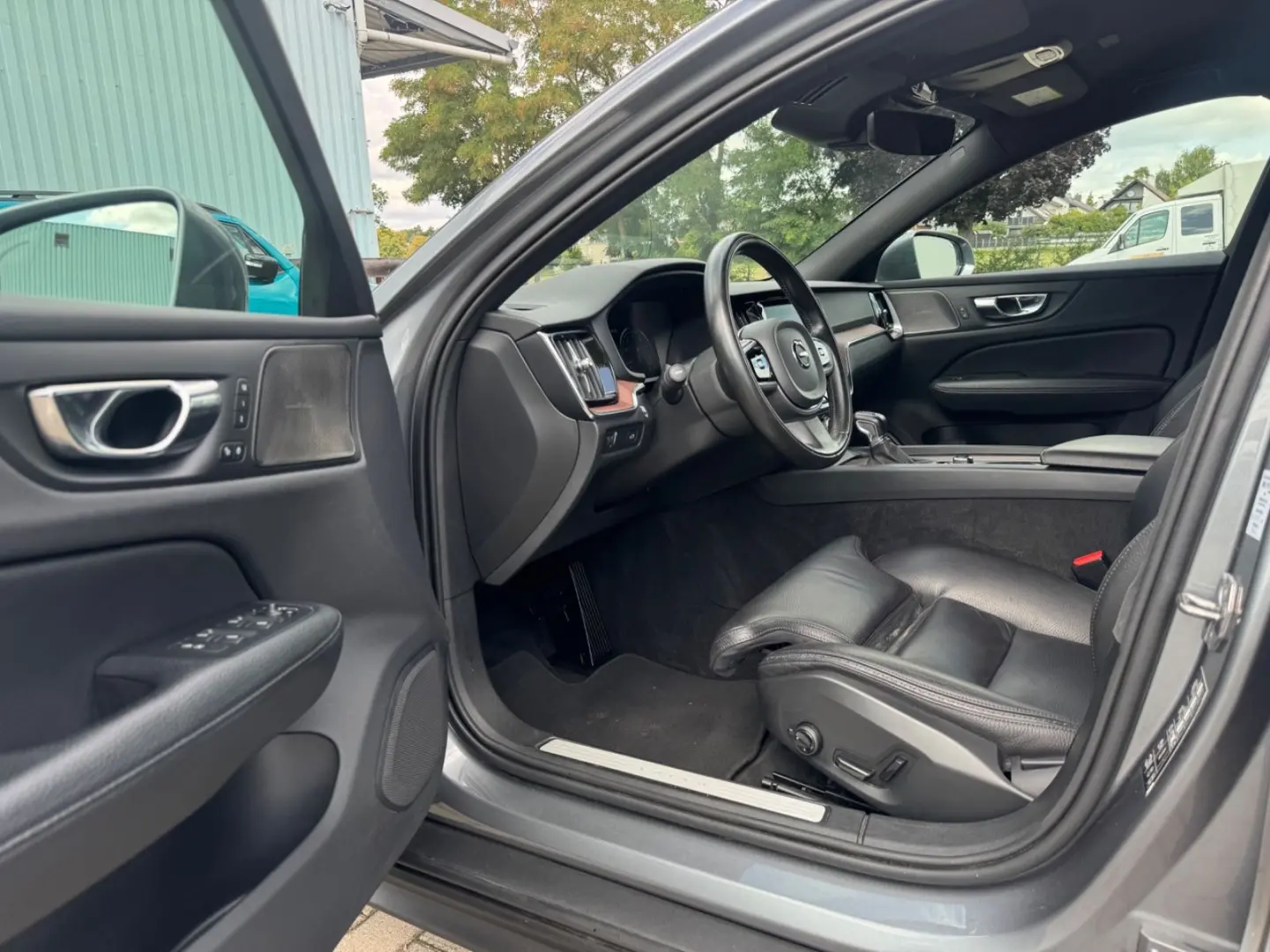 V60 Cross Country T5 Pro AWD  360 Kam Leder H&K