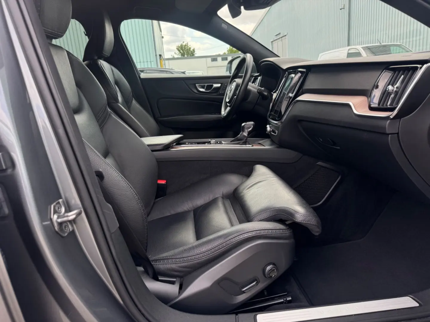 V60 Cross Country T5 Pro AWD  360 Kam Leder H&K