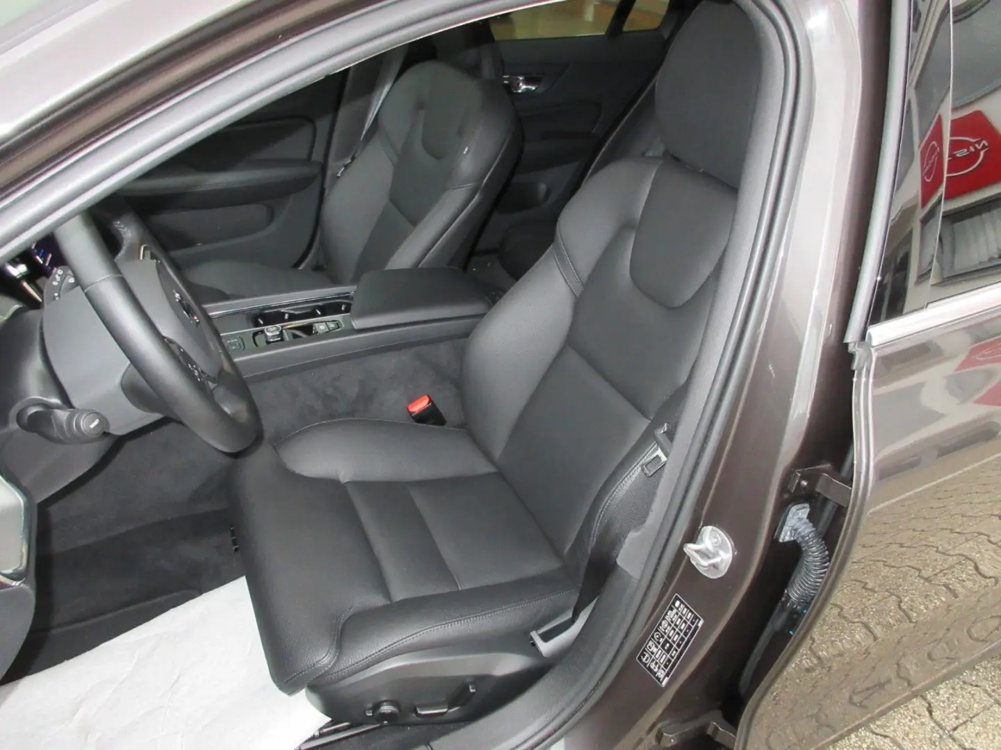 V60 B4 Kombi   AHK   Memory   Kamera