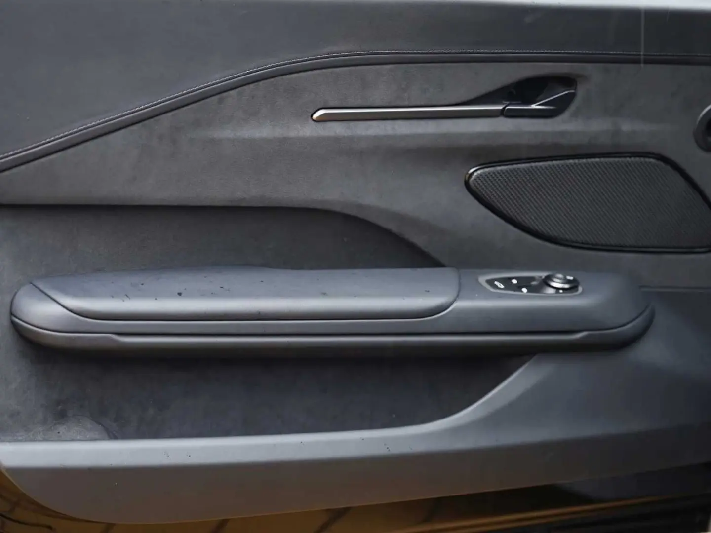 V8 Vantage Coupé