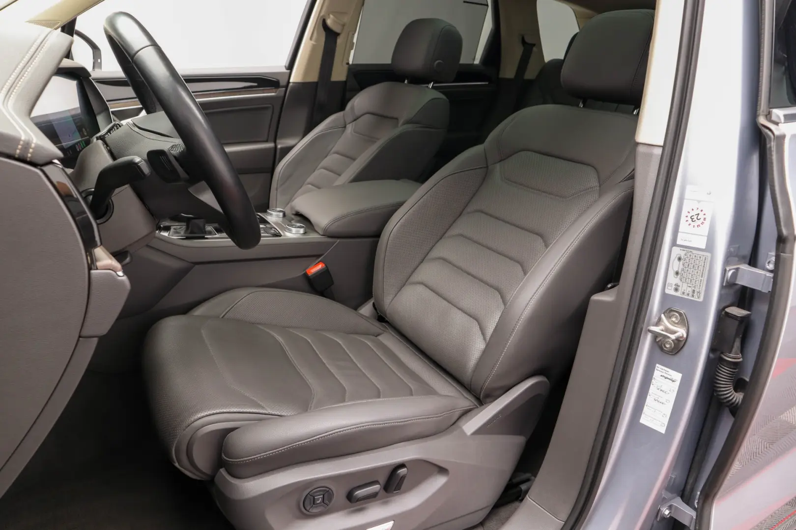 Touareg eHYBRID IQ Light Nightvision Panoramic Piele Gri