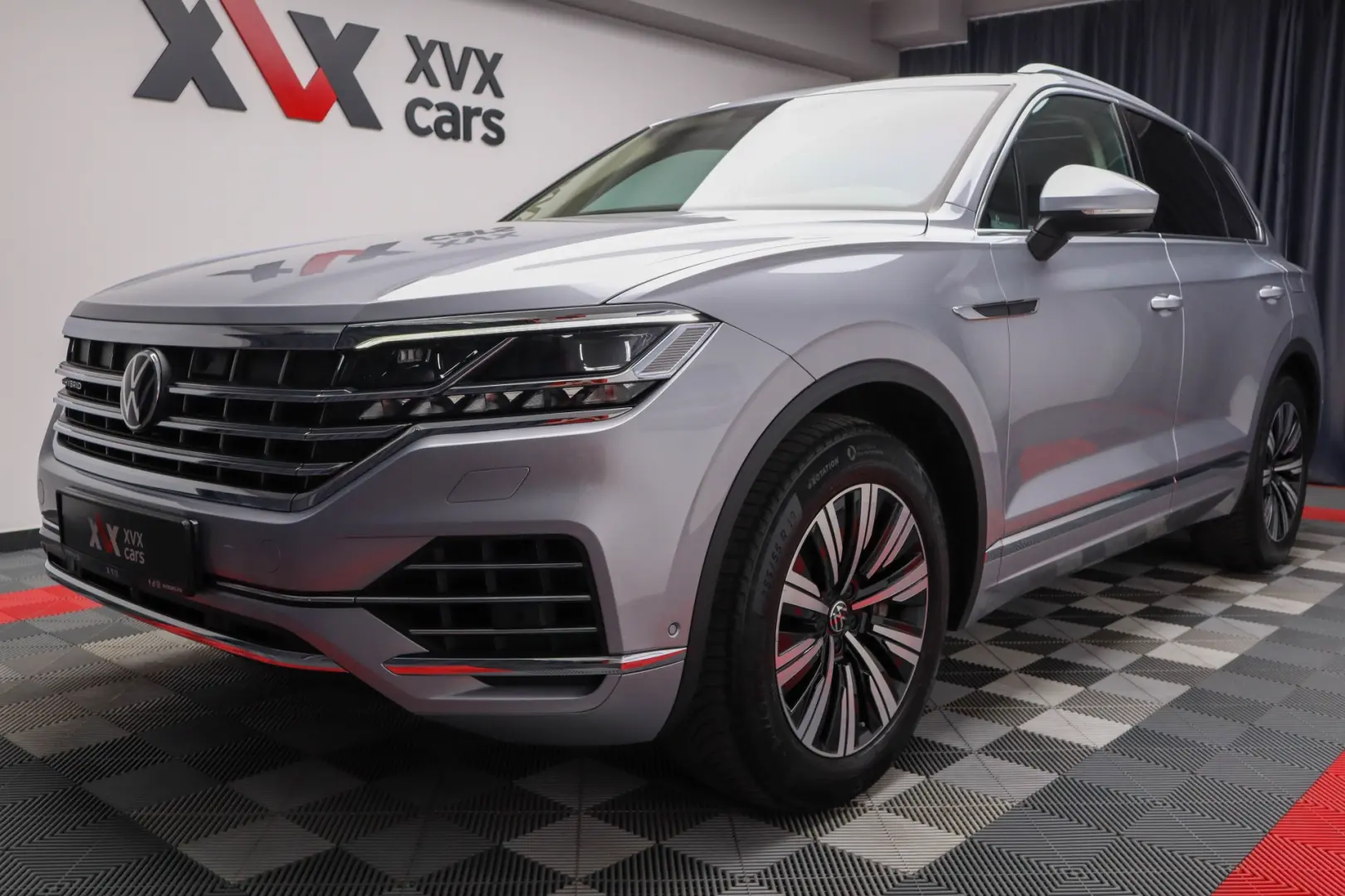 Touareg eHYBRID IQ Light Nightvision Panoramic Piele Gri