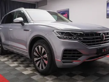 Touareg eHYBRID IQ Light Nightvision Panoramic Piele Gri
