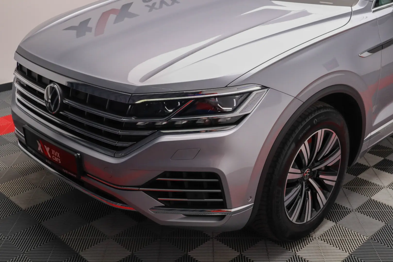 Touareg eHYBRID IQ Light Nightvision Panoramic Piele Gri