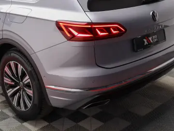 Touareg eHYBRID IQ Light Nightvision Panoramic Piele Gri
