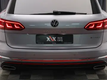 Touareg eHYBRID IQ Light Nightvision Panoramic Piele Gri