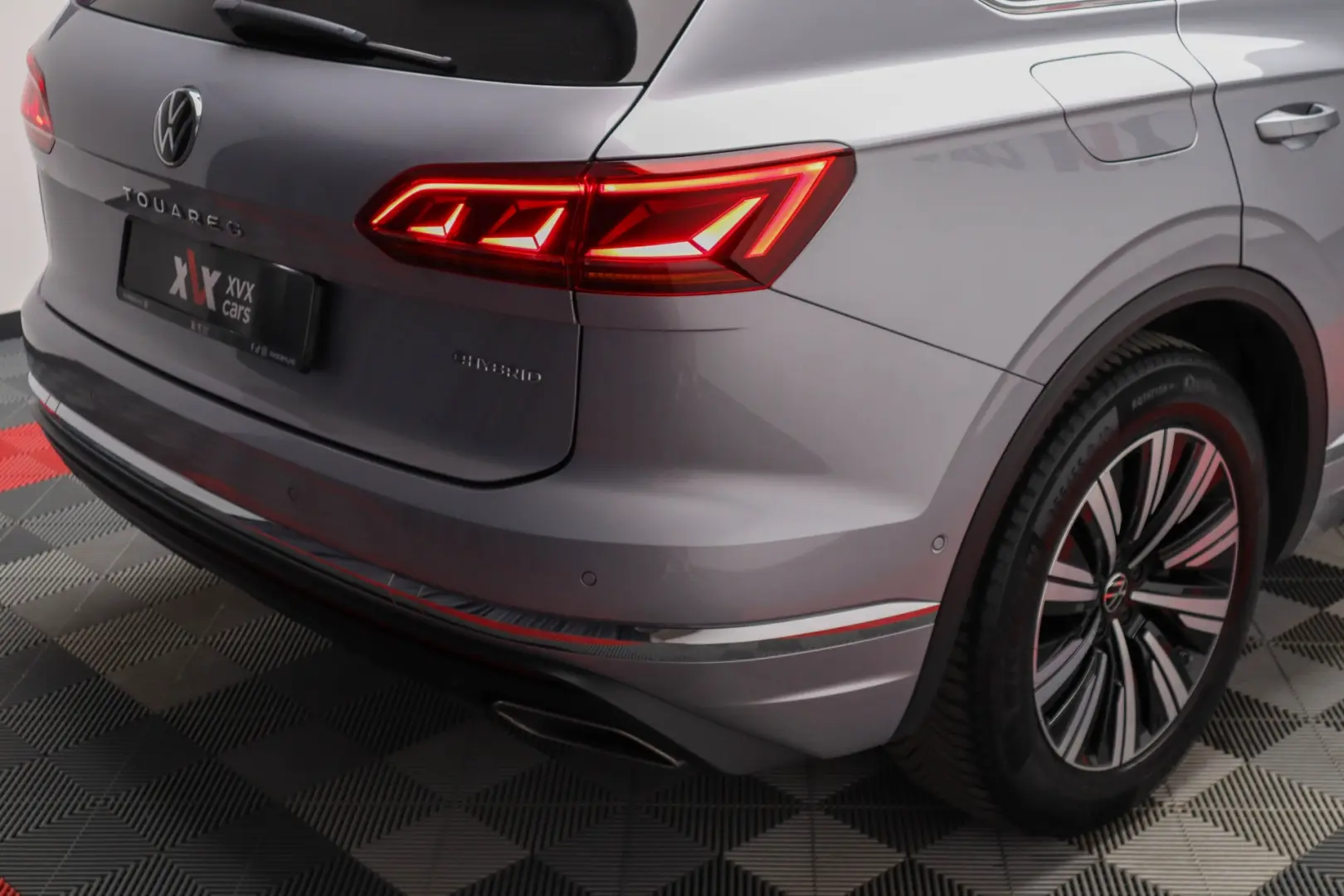 Touareg eHYBRID IQ Light Nightvision Panoramic Piele Gri