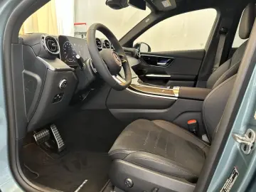 Mercedes-Benz GLC 200 4MATIC  AMG-LINE DISTRONIC AH
