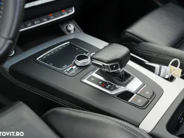 Audi Q5 55 TFSI e quattro S tronic PHEV S Line