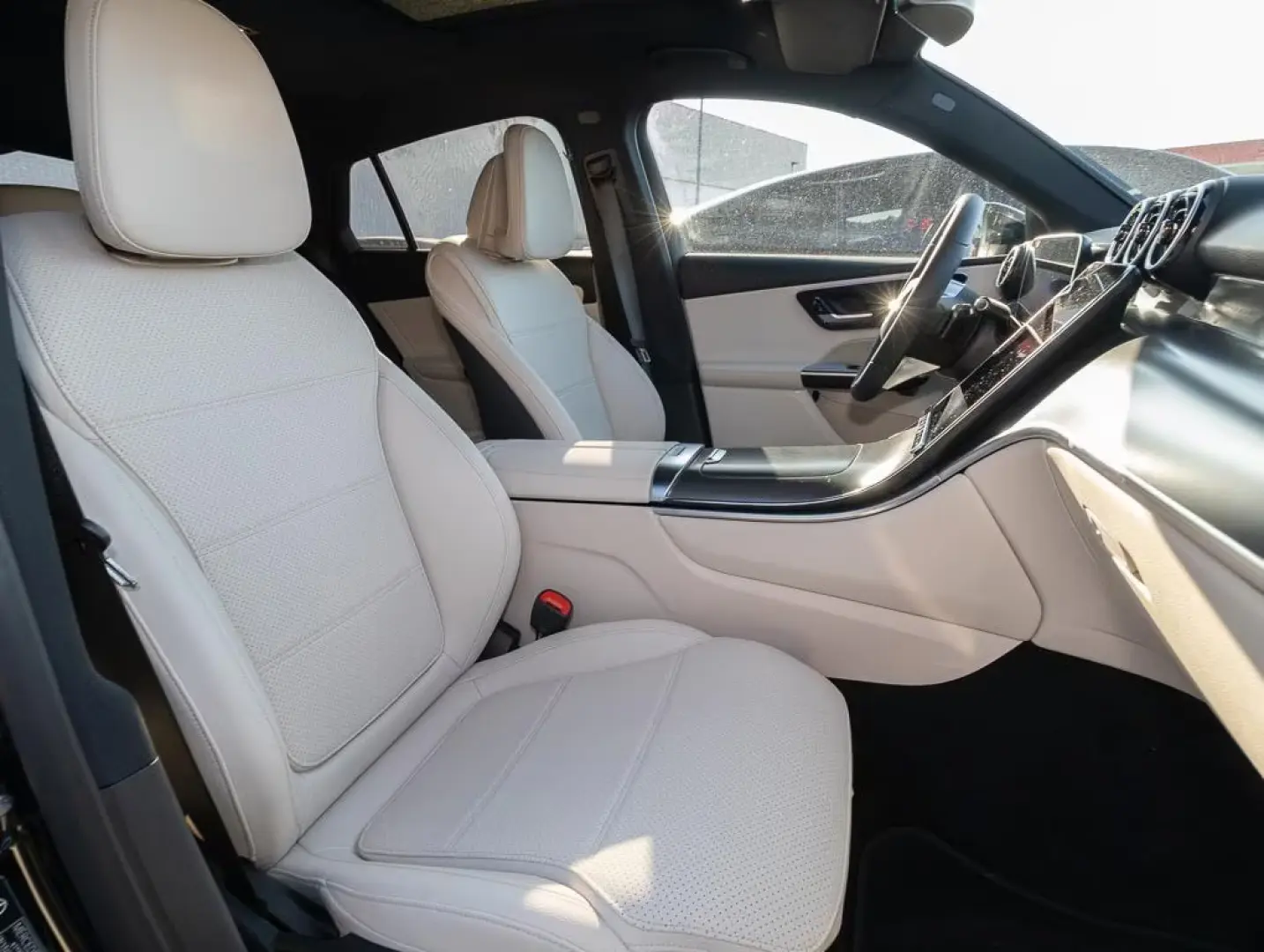 Mercedes-Benz GLC 300 e 4MATIC Coupé cu tehnologie EQ
