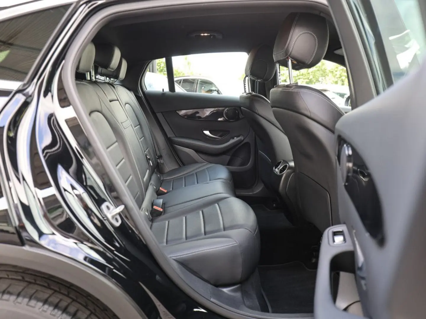 GLC 300 de 4Matic Coupe Kamera SHZ Einparkh. Tem