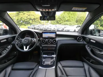 GLC 300 de 4Matic Coupe Kamera SHZ Einparkh. Tem