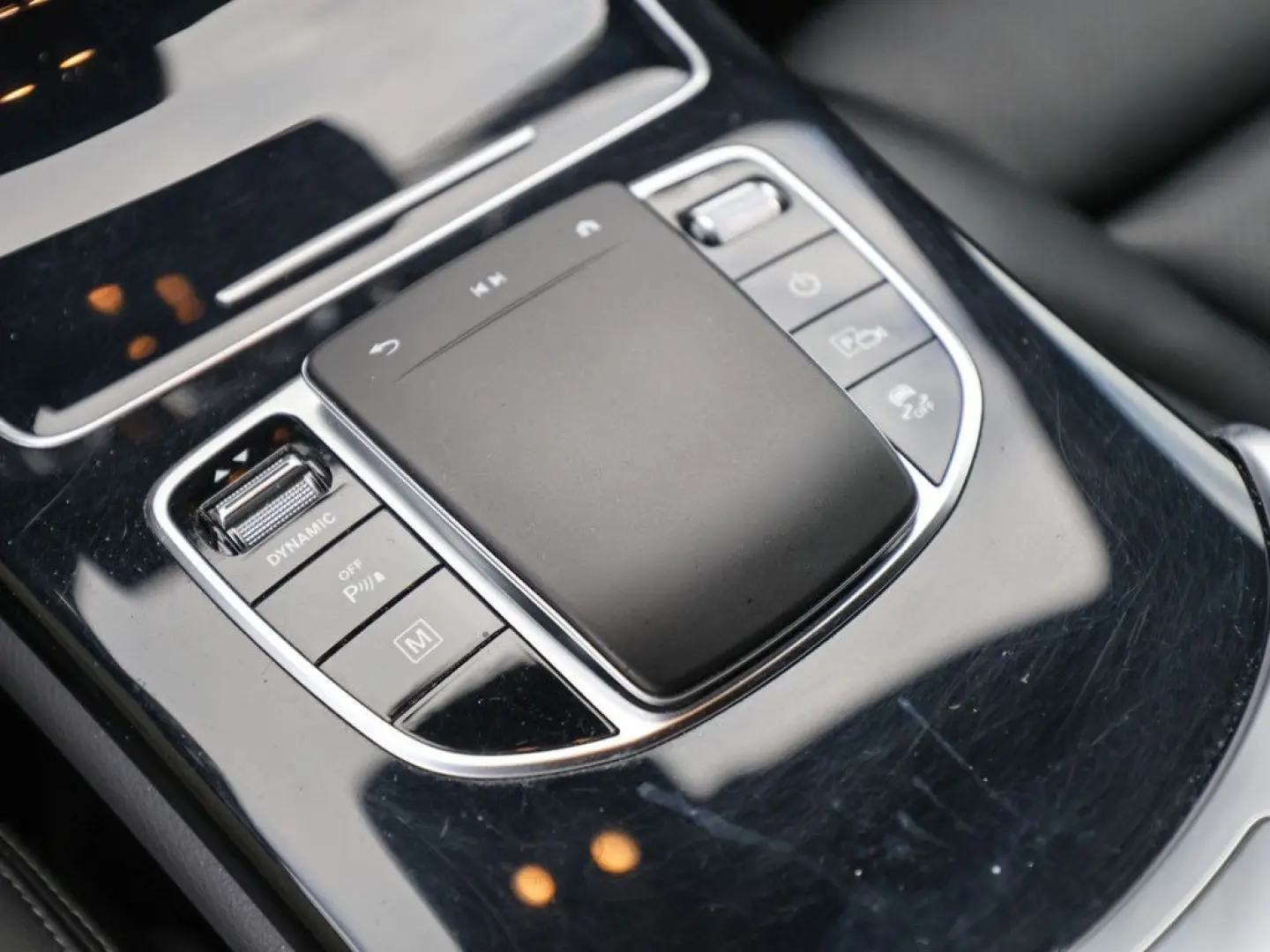 GLC 300 de 4Matic Coupe Kamera SHZ Einparkh. Tem