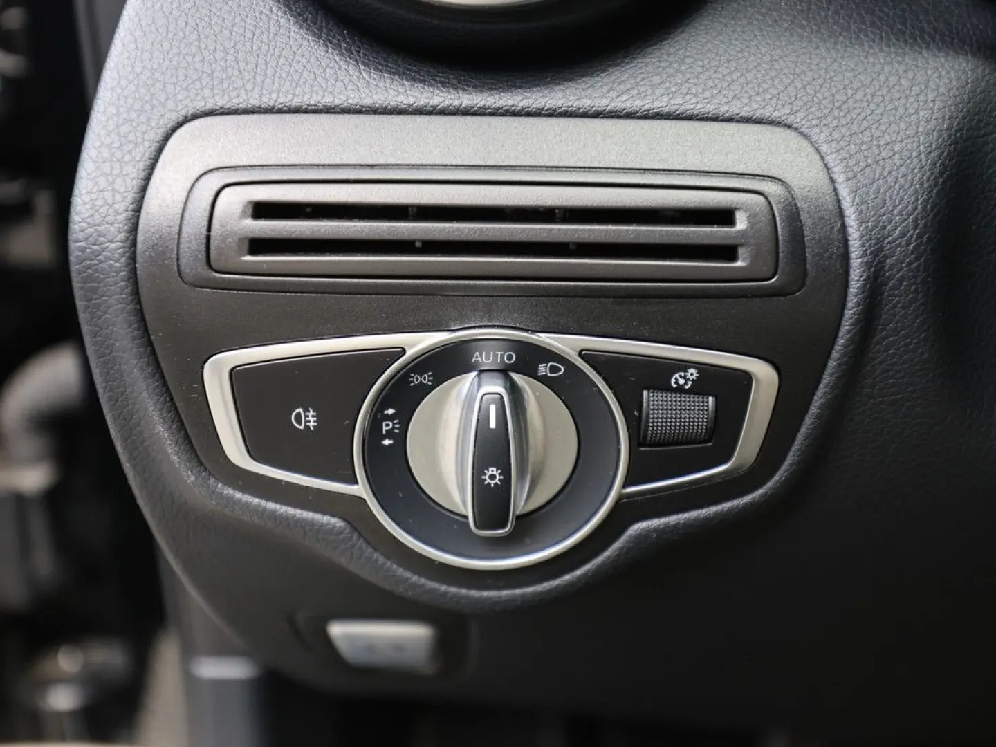 GLC 300 de 4Matic Coupe Kamera SHZ Einparkh. Tem