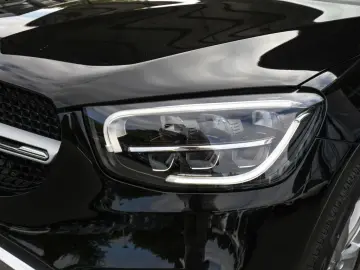 GLC 300 de 4Matic Coupe Kamera SHZ Einparkh. Tem