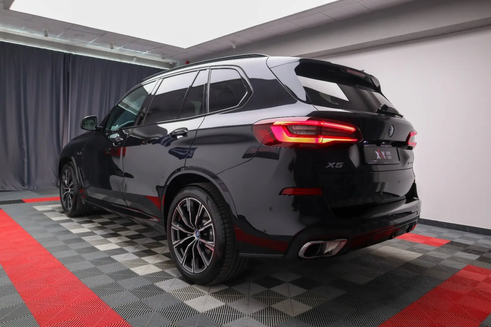 X5 Pack M Panoramic Assisted Drive Laser Perne