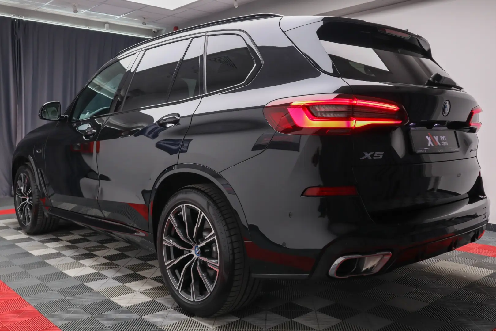 X5 Pack M Panoramic Assisted Drive Laser Perne