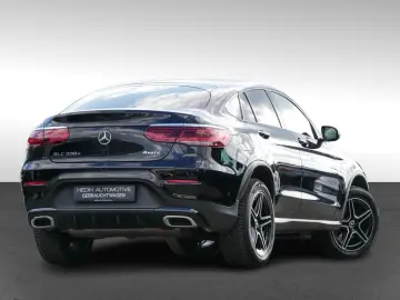 GLC 300 e 4MATIC Coupé  AMG NIGHT LED NAVI KEYL