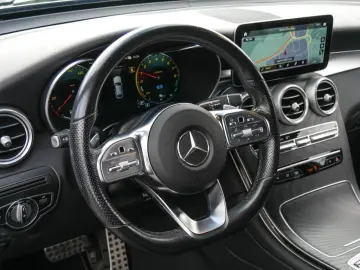 GLC 300 e 4MATIC Coupé  AMG NIGHT LED NAVI KEYL