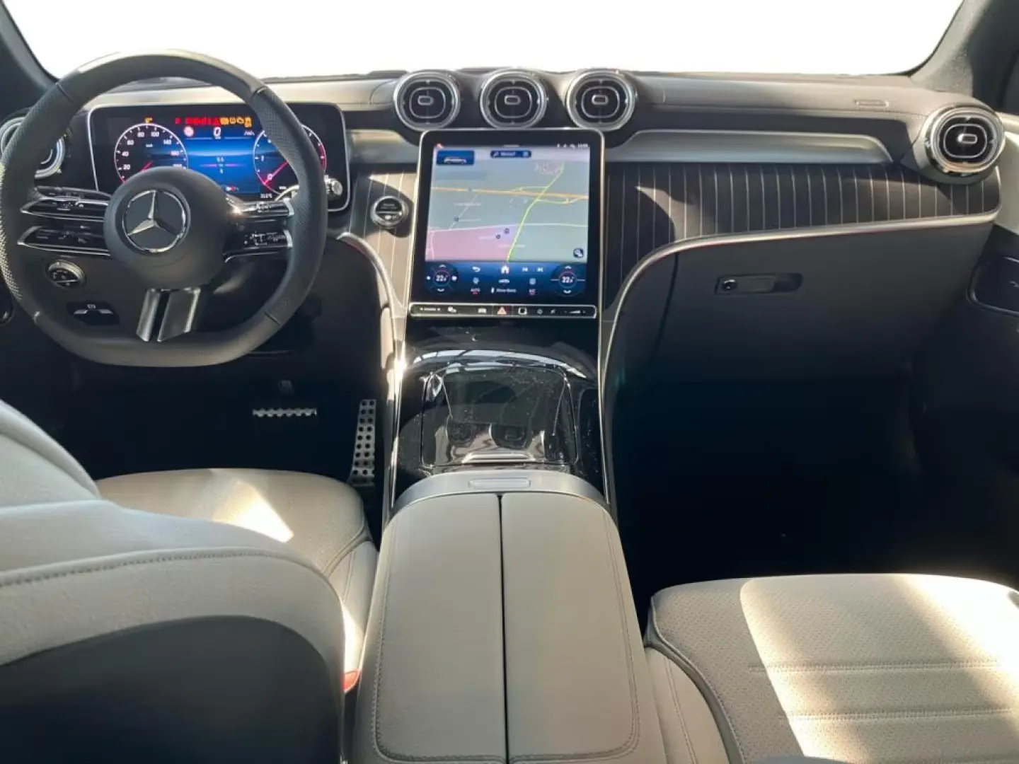 Mercedes-Benz GLC 220 d 4M AMG Pano-Dach Sunet