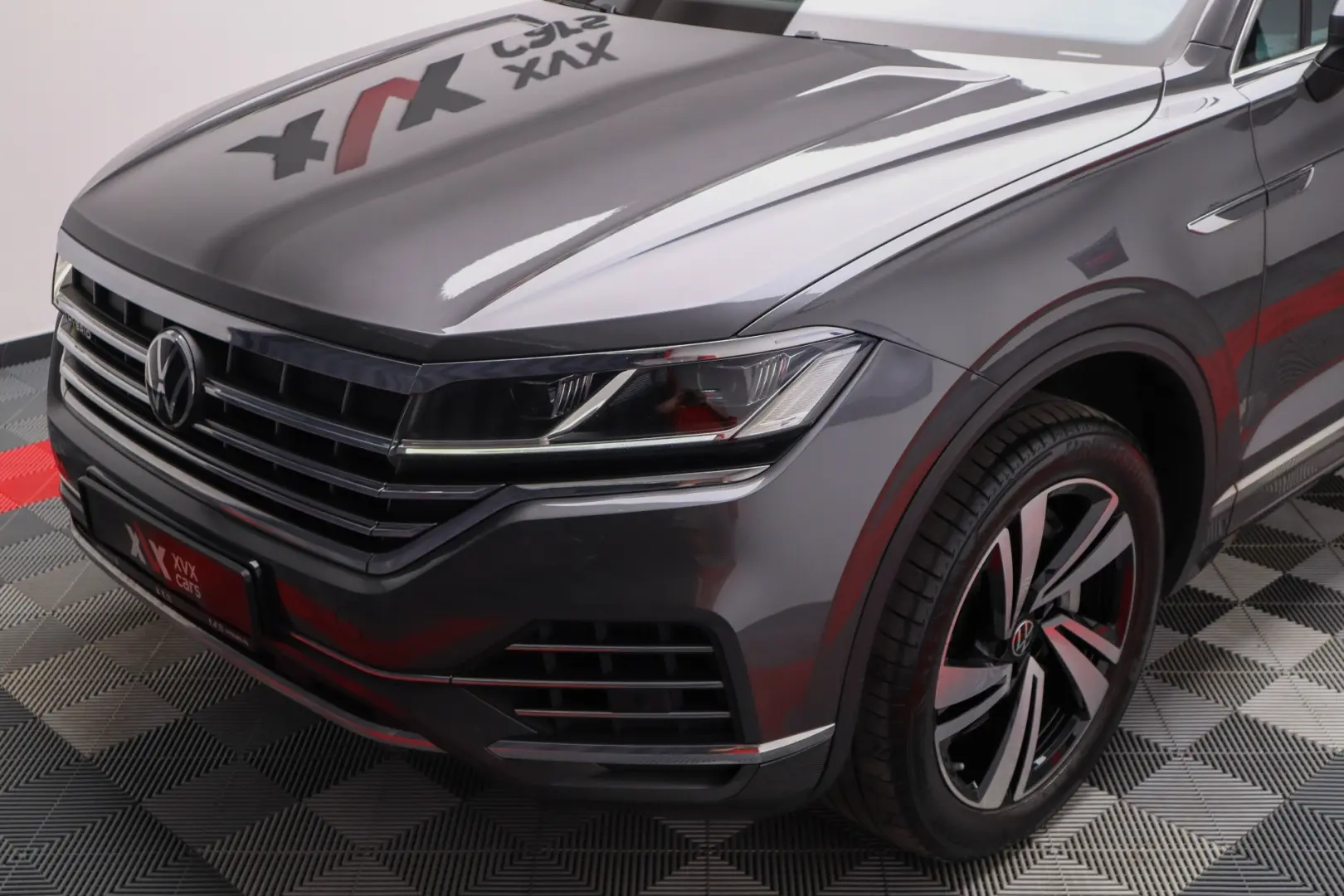 Touareg eHybrid Panoramic Cockpit Dynaudio
