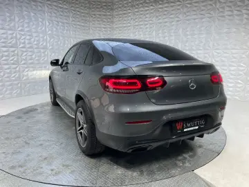GLC-Coupe 300 4Matic 9G-TRONIC AMG Line STERNE