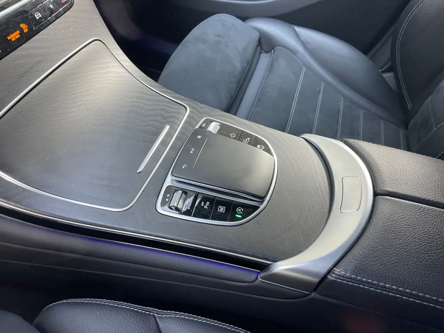 GLC-Coupe 300 4Matic 9G-TRONIC AMG Line STERNE