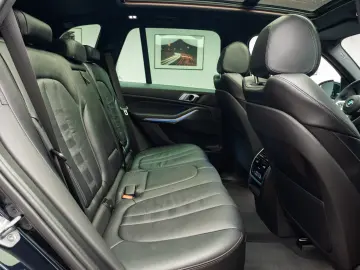 BMW X5 3.0d MPacket xDrive