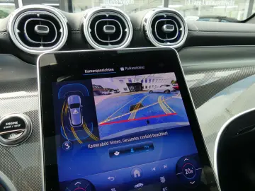 GLC 200 AMG 4M  Panorama R-Kamera Ambiente LED