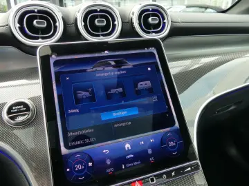 GLC 200 AMG 4M  Panorama R-Kamera Ambiente LED