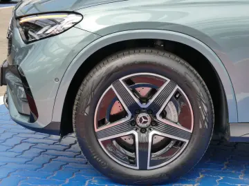 GLC 200 AMG 4M  Panorama R-Kamera Ambiente LED