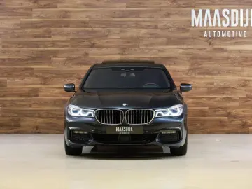 740 7-serie 740Le xDrive M-Sport Individual Rear
